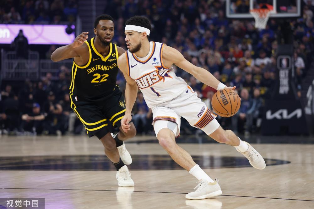 男足在面对 男足在面对