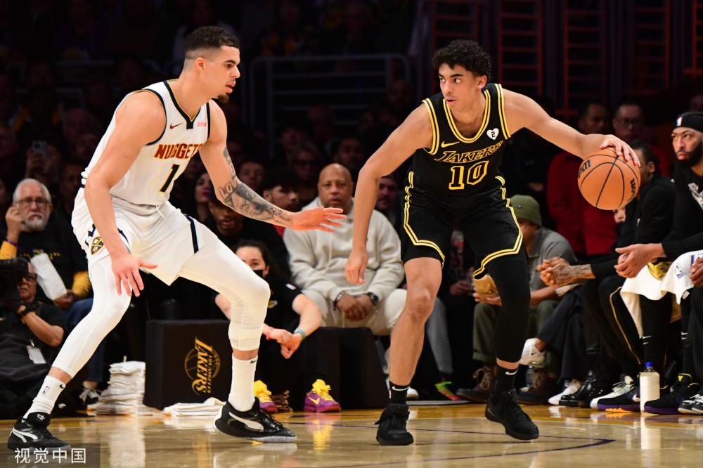 场出球的压 场出球的压