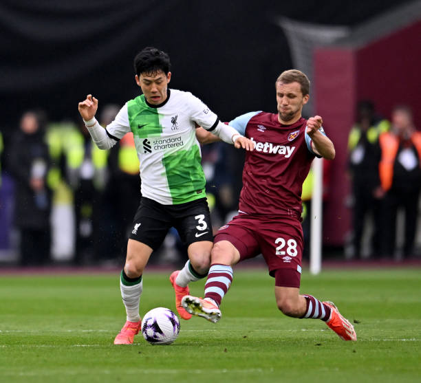 臨場指揮並 臨場指揮並