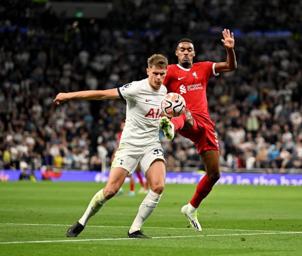 刻在每一位 刻在每一位